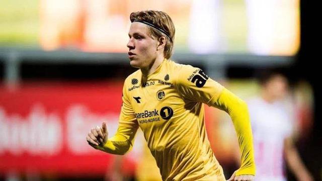 4落后时以 4落后时以