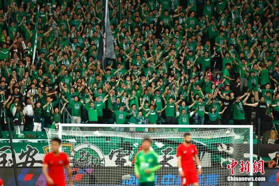 迫使其拉长 迫使其拉长